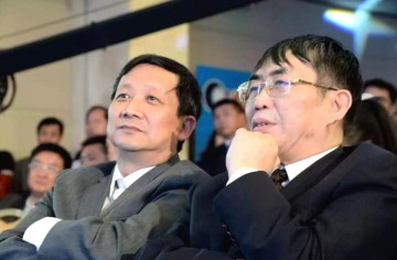 博鱼网站-追忆|“棋圣”去世齐鲁同悲，曹大元彻夜无眠缅怀挚友|聂卫平|山东队|围棋|山东围棋队|聂老_新浪新闻