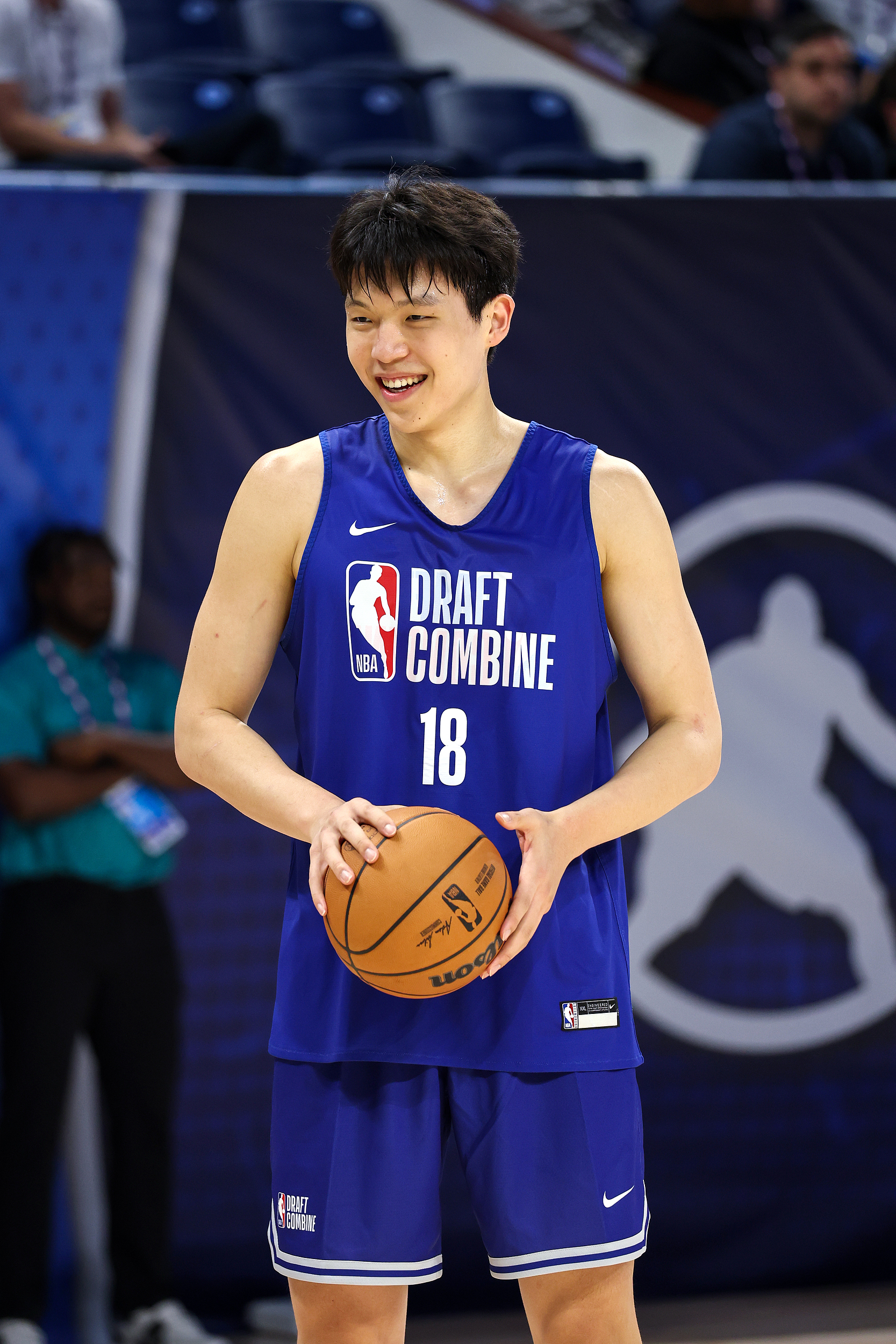 杨涵森.jpg